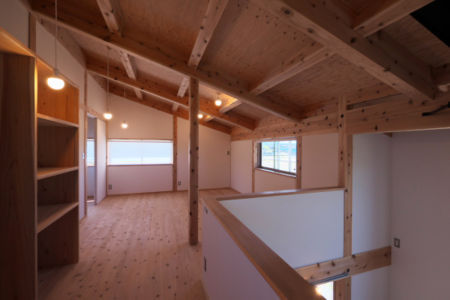 雨端のある家 水野建築研究所