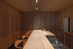 ワークス | 福岡の店舗設計 Under...