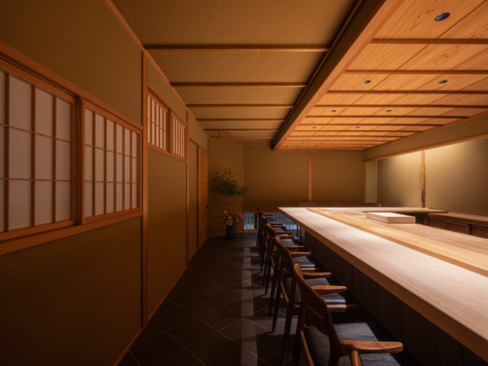鮨 仙八 | WORKS | 福岡の店舗...