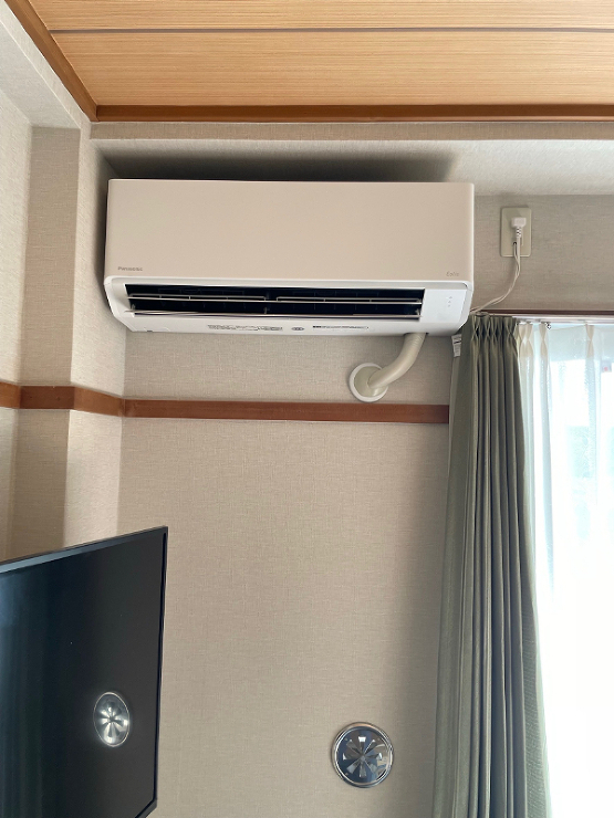 東京都江戸川区　Ｔ様　エアコン（2.2ｋＷ）新品エアコン取り付け工事のご依頼ありがとうございました。