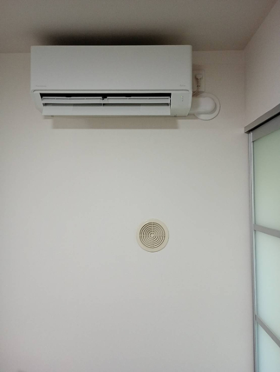 神奈川県川崎市　Ｇ様　エアコン（2.8ｋＷ）新品エアコン取り付け工事のご依頼ありがとうございました。