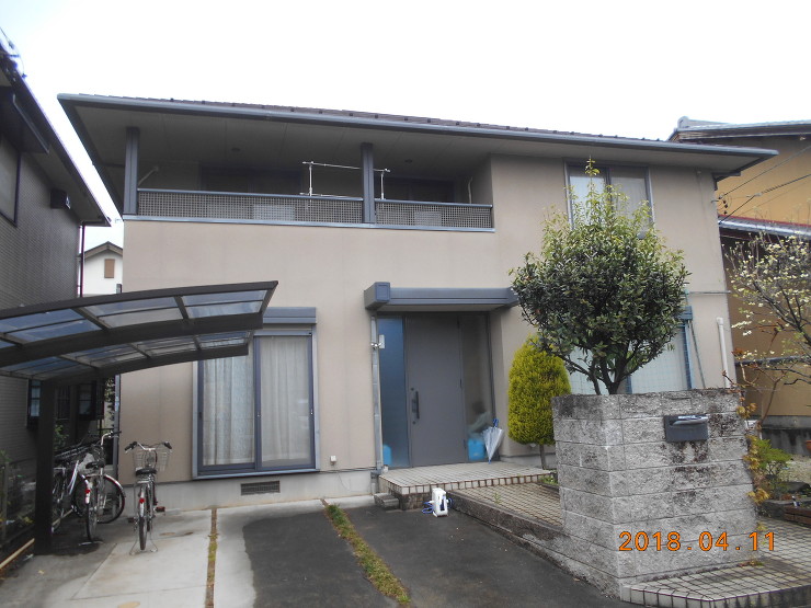 玄関ドア塗装｜外壁リフォーム｜岐阜県岐阜...
