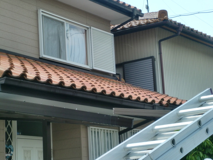漆喰・ラバー工事｜屋根リフォーム｜岐阜県...