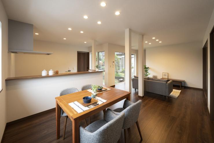 リノベーション│車いすで移動できる家事動...