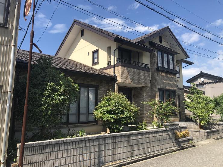 【富山市】手入れが不要な外壁リフォーム