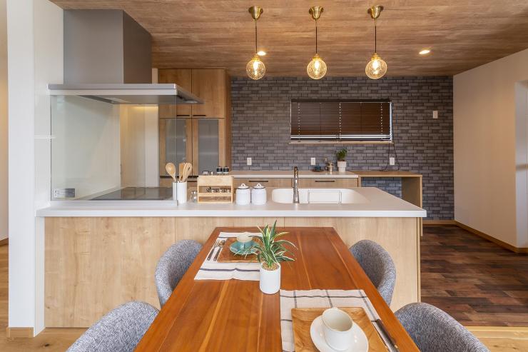 リノベーション│カフェ風×オールドアメリ...