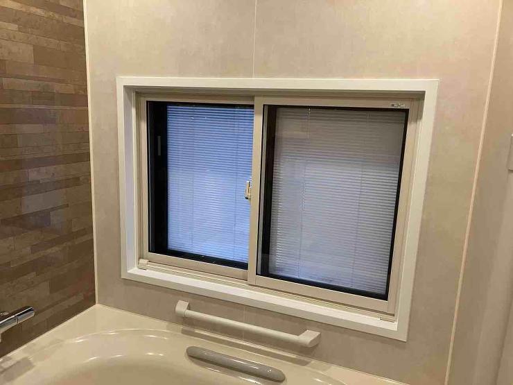 【富山市】家事がスムーズになるアイランドキッチンとお手入れが楽々な広い浴室にリフォーム