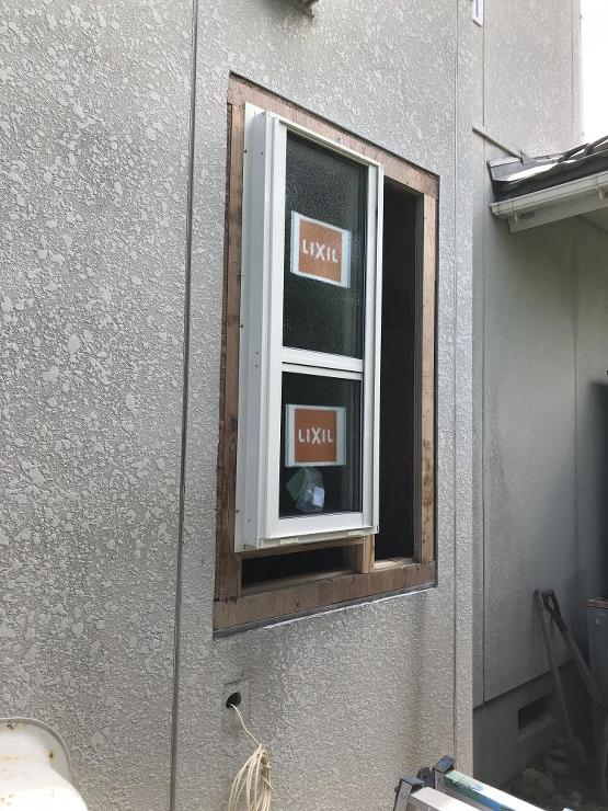 【富山市】長風呂が楽しめる浴室とすっきりとした洗面台