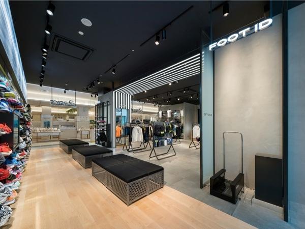 ASICS 東京 有明ガーデン