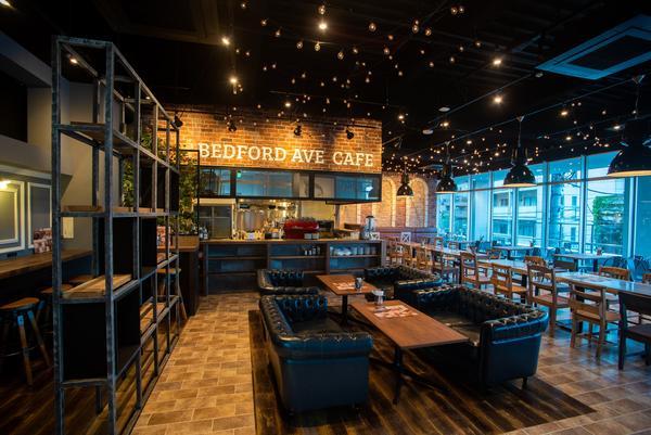 Bedford Ave Caf�