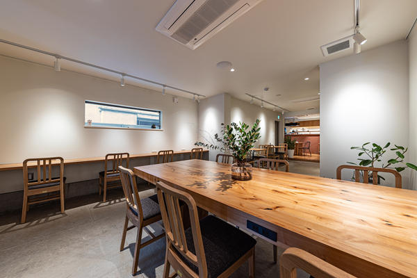 Working cafe halo