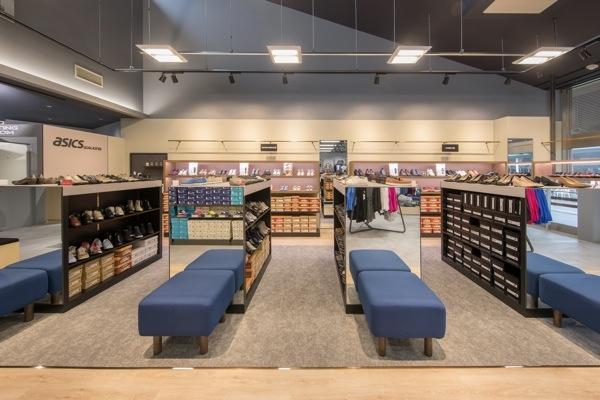 ASICS FACTORY OUTLET軽井沢プリンスショッピングプラザ