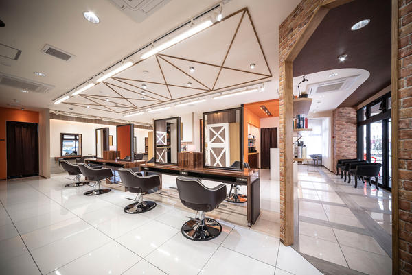 HAIR  MAKE EARTH 大分森町店