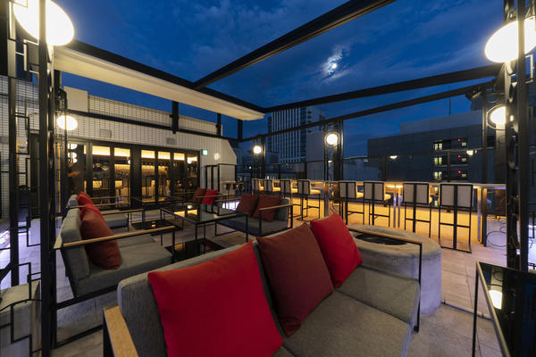 .Ciel Rooftop Dining Bar