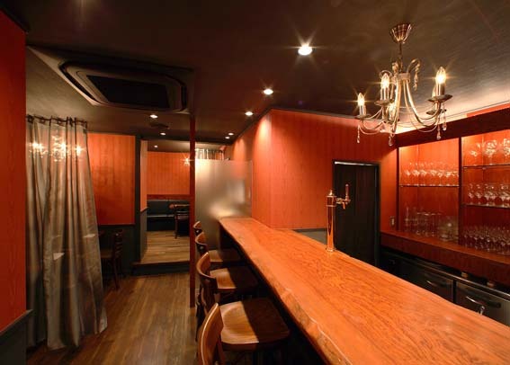 ビストロ　アプティ