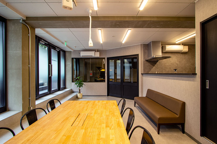 Works＜北区北山　大垣書店 飲食事業部事業所　内装工事＞写真