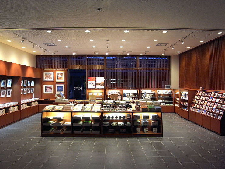 Works＜足立美術館　MUSEUM SHOP＞写真