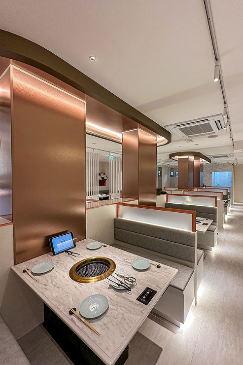 Works＜大阪なんば　築間焼肉 千日前店＞写真