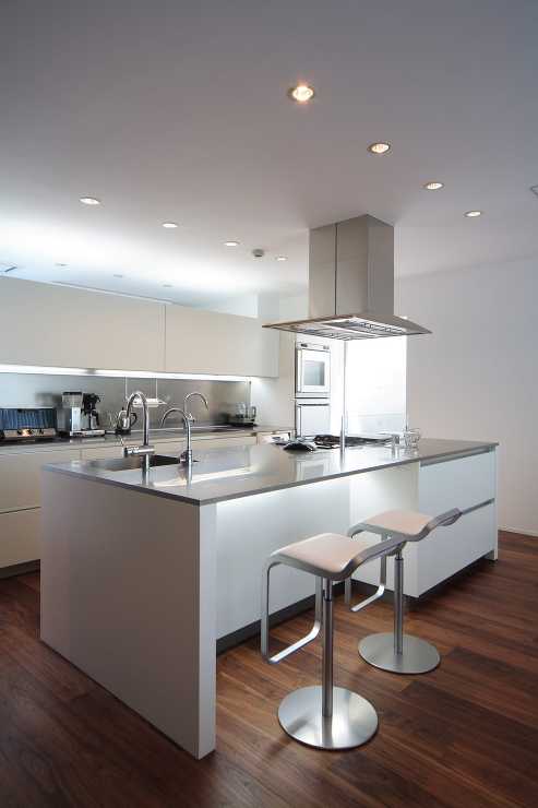 EAVES - WORKS | 西川設計...