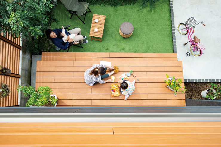 暮らしに
外の心地よさをプラスする―