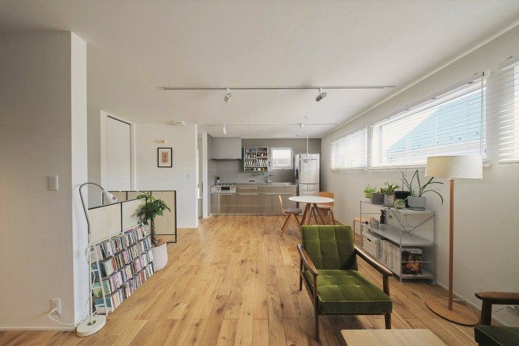 ミッドセンチュリーモダンな家の画像