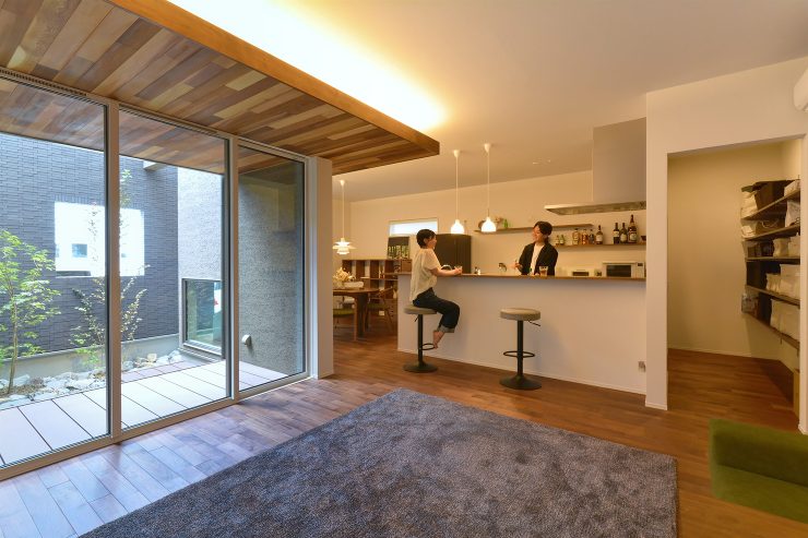 外構計画まで視野に入れた内と外がつながる...