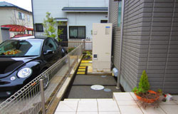 ヴァリアス・ガーデンズの施工例ガーデン工事[ガーデン＋リフォームガーデン]海老名市今里T様邸お庭・アプローチ・ガーデン工事完成写真1