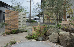 ヴァリアス・ガーデンズの施工例外構工事[リフォーム外構工事]海老名市上今泉I様邸リフォーム外構・エクステリア・植栽工事完成写真8