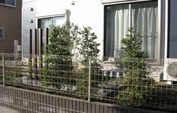 ヴァリアス・ガーデンズの施工例[ガーデン＋リフォームガーデン工事]伊勢原市小稲葉O様邸お庭・ガーデン工事完成写真3