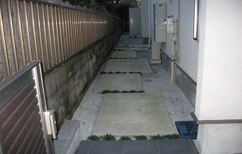 ヴァリアス・ガーデンズの施工例ガーデン工事[ガーデン＋リフォームガーデン]横浜市青葉区奈良町S様邸アプローチ・ガーデン工事着工前写真1