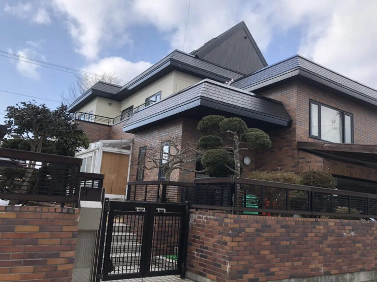 高級感漂うおしゃれなお家　低汚染塗料で汚...