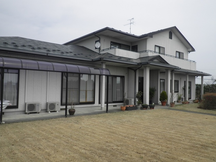 【奥州市】外壁の汚れやカビが気になっていました。塗装や張替えできれいにしていただきました！