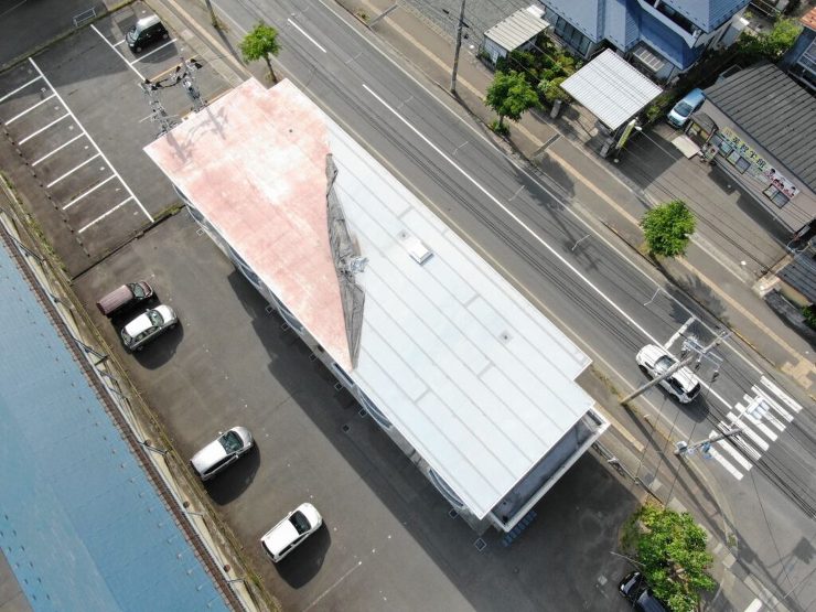 【奥州市】防水シートがはがれてしまい慌てて問合せをしました。雨漏りしないか心配でしたが、迅速な対応で修理をしていただきました。