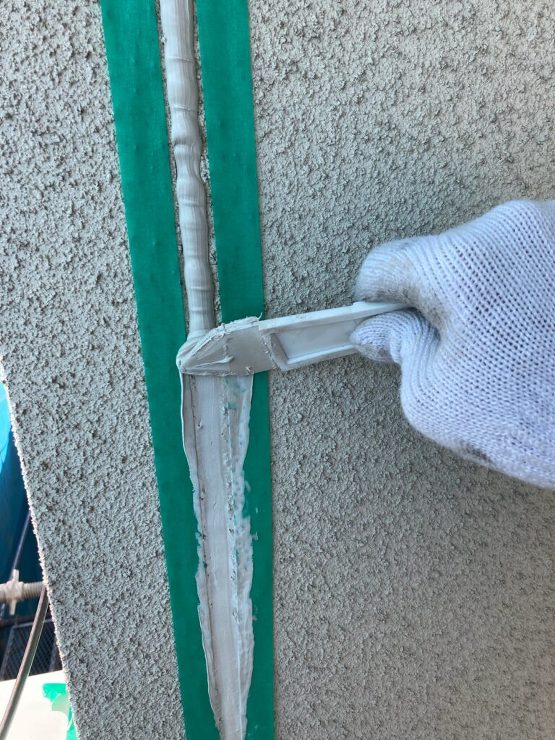 【北上市】屋根・外壁塗装工事が近所迷惑にならないか心配していましたが、近隣挨拶の配慮までも素晴らしい対応でした。