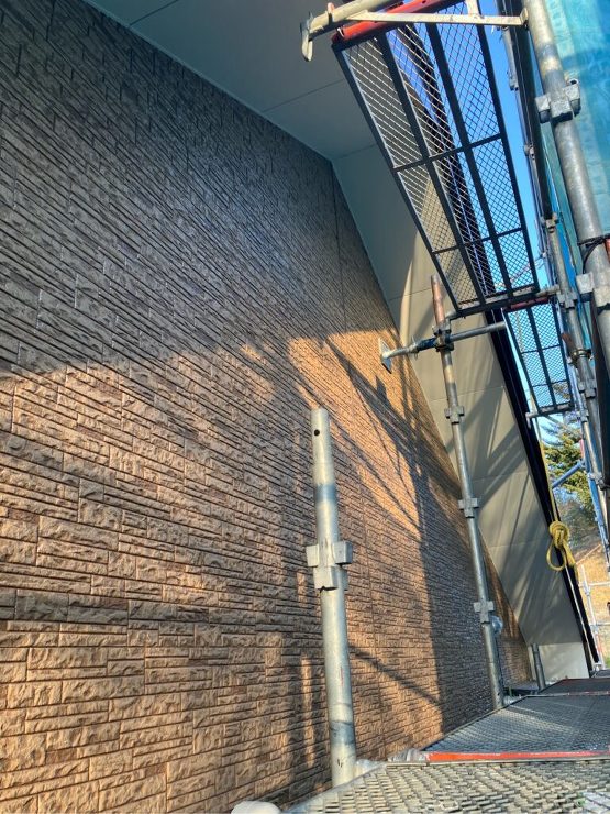 【一関市】青葉建設のお家で屋根・外壁塗装工事をしました。