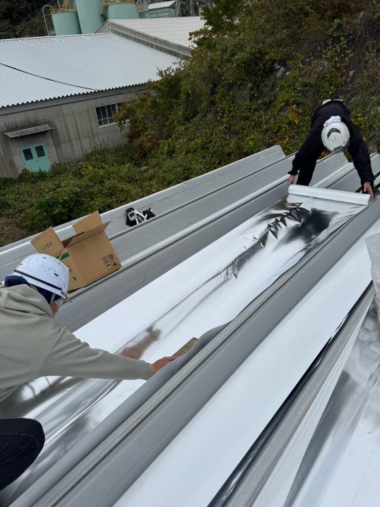 【一関市】作業場における夏季の暑さ対策工事をしました。