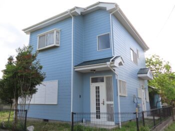 大網白里市南横川 H様邸　外壁塗装・屋根塗装　バルコニー床ウレタン防水 / サイディング部分張替え / 破風板板金巻きまで　 細かな所まで全て対応いたします