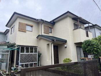 東金市　T様邸【屋根の雨漏りがあるから見て欲しい】ソーラー脱着もお任せください、スーパーガルテクト カバー工法でもう安心です！