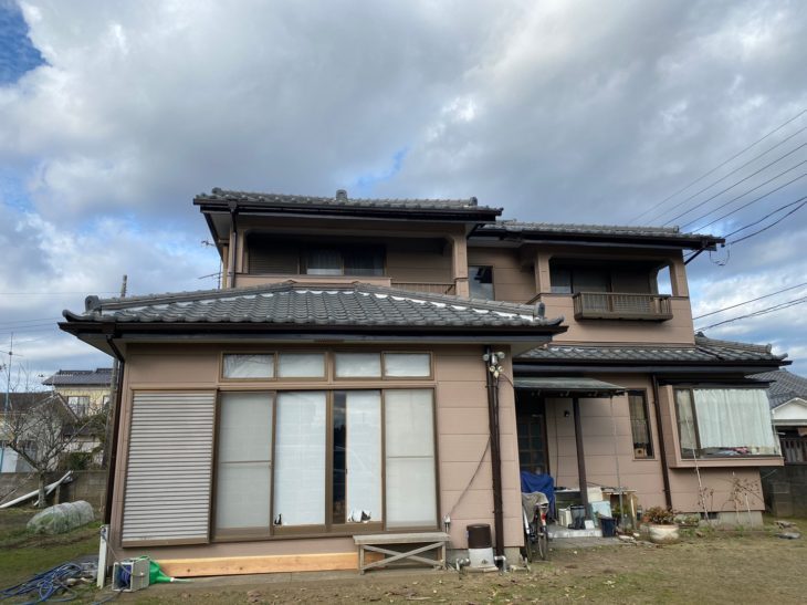   九十九里町　?様邸*破風板の傷みが気になり修理をしてほしくて「こうちゃんペイント」にお願いしました。