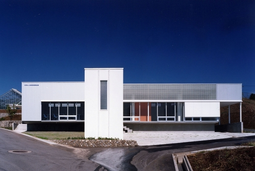 果樹園芸会館｜私たちの仕事｜山梨県 甲州...