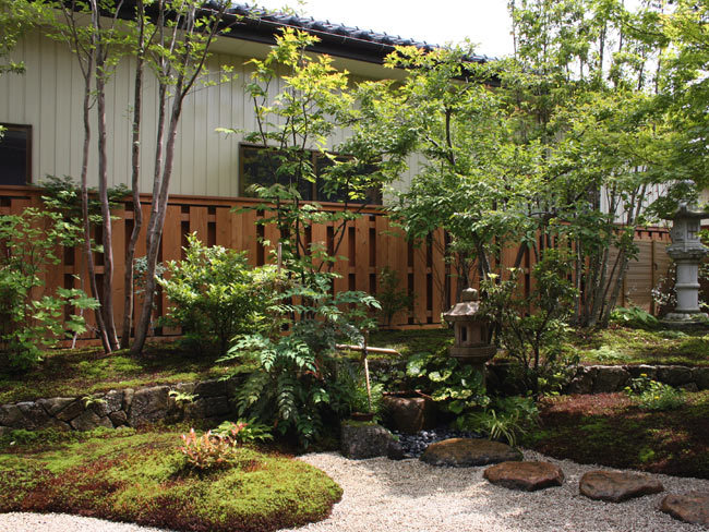 雑木の庭施工例（1）　山口造園