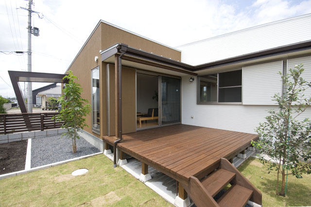 繋がる平屋の家｜プラスディー設計室