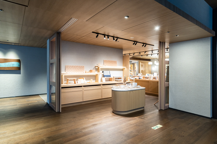 ガラスドア用自由丁番 M8505型の施工例・採用事例