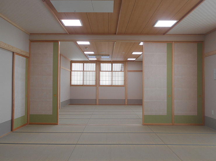 鷹山地区コミュニティーセンター | 秦・...