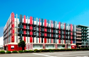 パーラーDee2新築工事 [駐車場施工実...