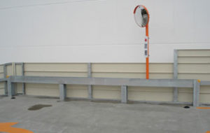 久喜市内スポーツクラブ駐車場 [駐車場施...