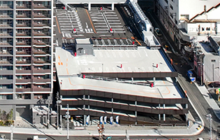徳山駅前地区第一種市街地再開発 [駐車場...