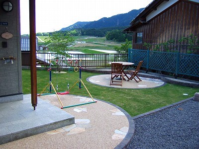 円が広がるワルツのリズム　大津市