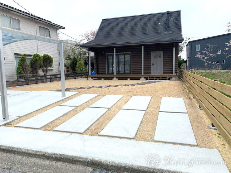 広々とした前庭をシンプルナチュラルに　彦根市