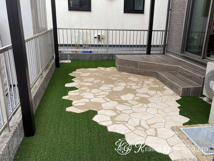 タイルデッキとシェードでおうち時間を快適に　守山市